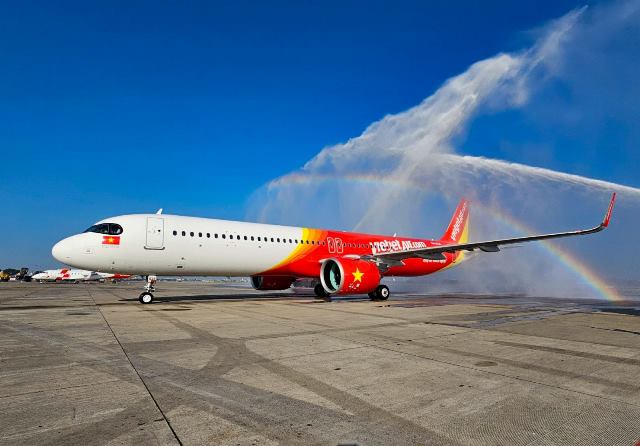Vietjet announces Melbourne - Hanoi route at Vietnam - Australia Business Forum 2024