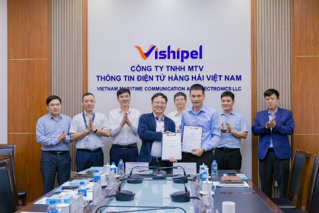 Lễ ký kết Quy chế phối hợp giữa VATM và VISHIPEL