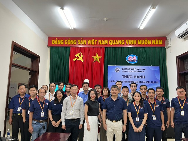 Diễn tập ứng phó không lưu tại Đài Kiểm soát không lưu Chu Lai