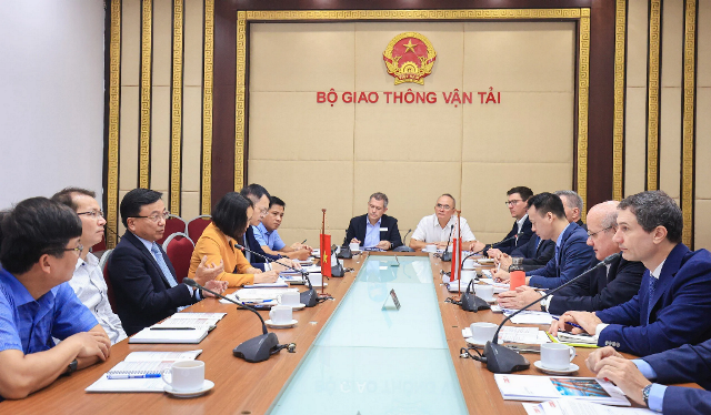 Các doanh nghiệp Áo quan tâm thúc đẩy hợp tác phát triển lĩnh vực hàng không 