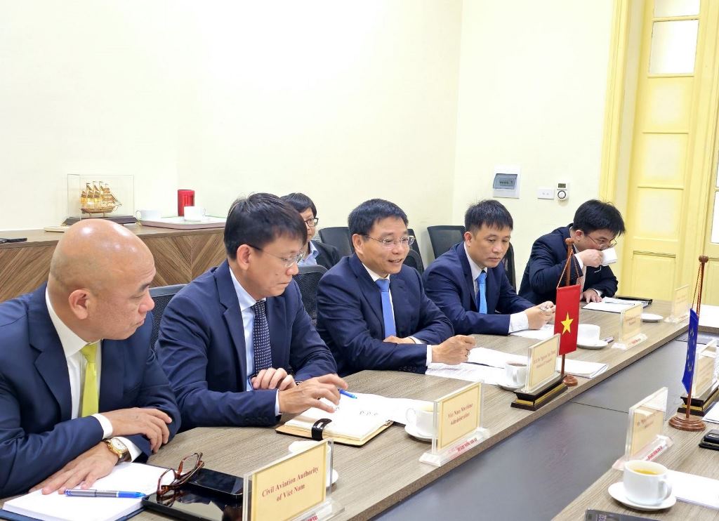 Tăng cường hợp tác phát triển giao thông bền vững, giao thông xanh giữa Việt Nam - EU