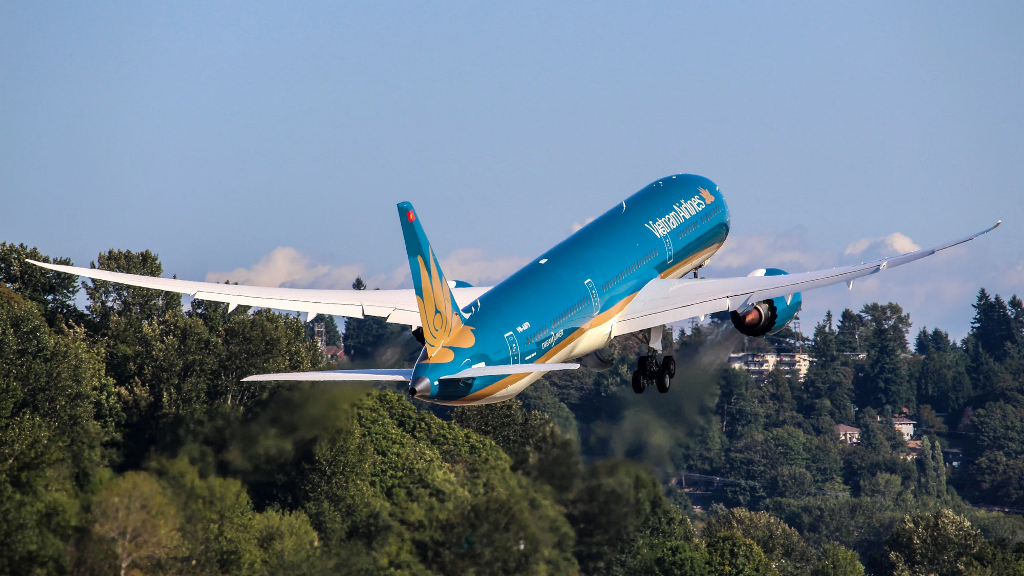 Vietnam Airlines đón nhận thêm máy bay Boeing 787-10