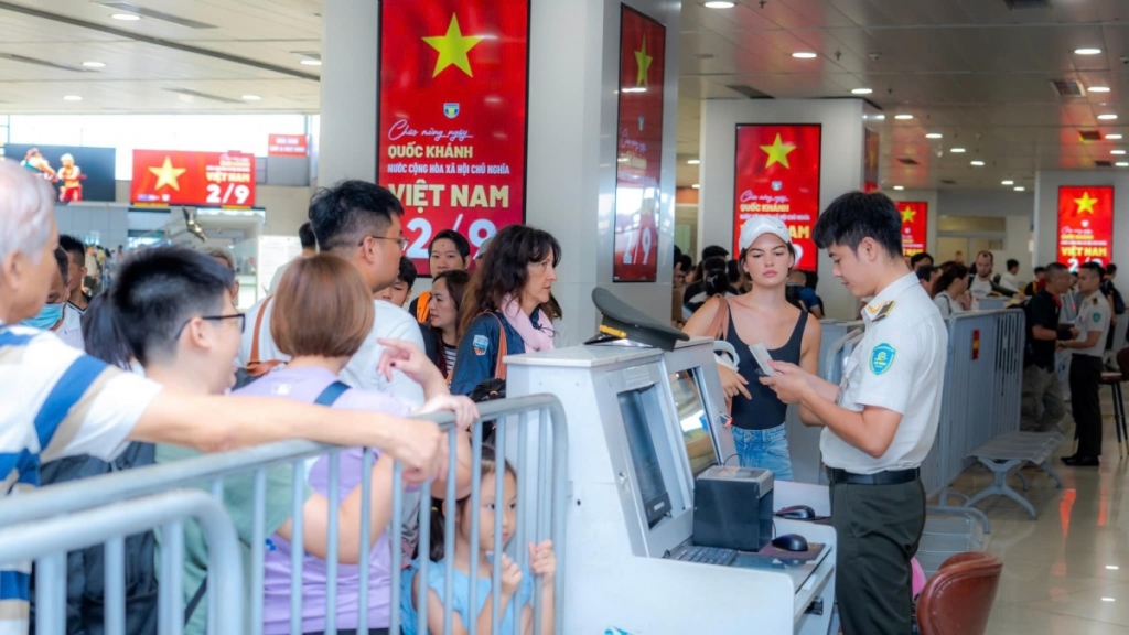 Các hãng Hàng không Việt Nam khai thác hơn 2,7 nghìn chuyến bay dịp nghỉ Lễ Quốc khánh 02/9/2024