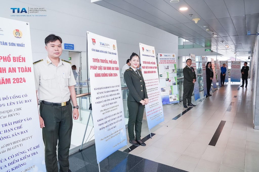 Cảng HKQT Tân Sơn Nhất tổ chức tuyên truyền, phổ biến pháp luật về an ninh, an toàn hàng không năm 2024