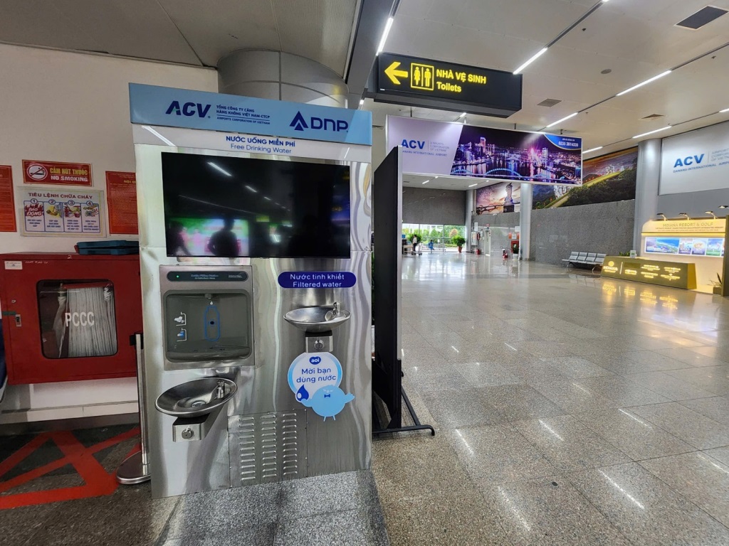 Khám phá trụ nước miễn phí tại Cảng hàng không quốc tế Đà Nẵng