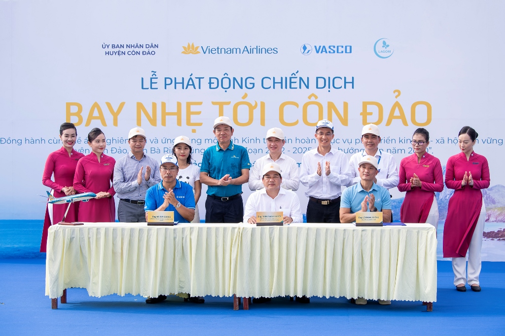 Chiến dịch “Bay nhẹ tới Côn Đảo” của Vietnam Airlines 