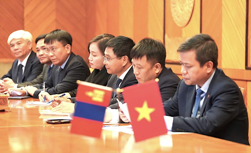 Thúc đẩy hợp tác Giao thông vận tải Việt Nam - Mông Cổ