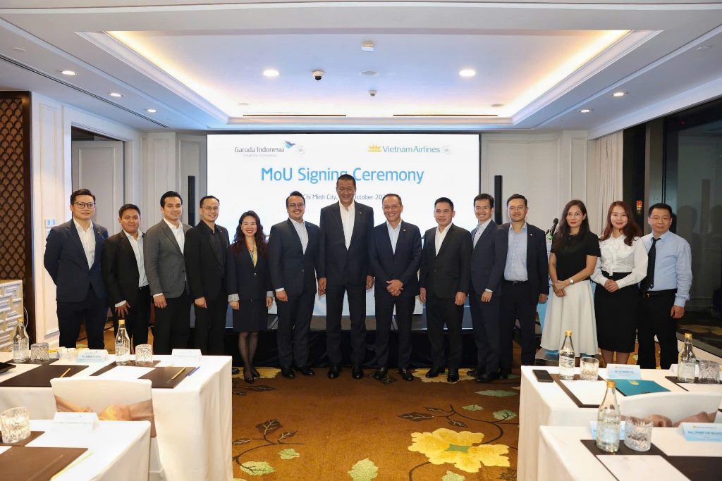 Vietnam Airlines và Garuda Indonesia ký kết biên bản ghi nhớ tăng cường hợp tác