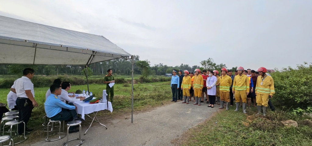Tổ chức diễn tập khẩn nguy cấp cơ sở năm 2024 tại Cảng HKQT Vinh