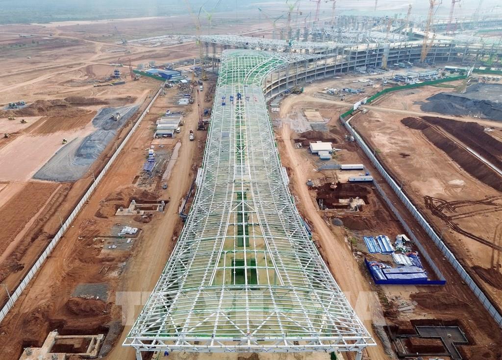 Những hình ảnh mới nhất về tiến độ thi công cảng HKQT Long Thành