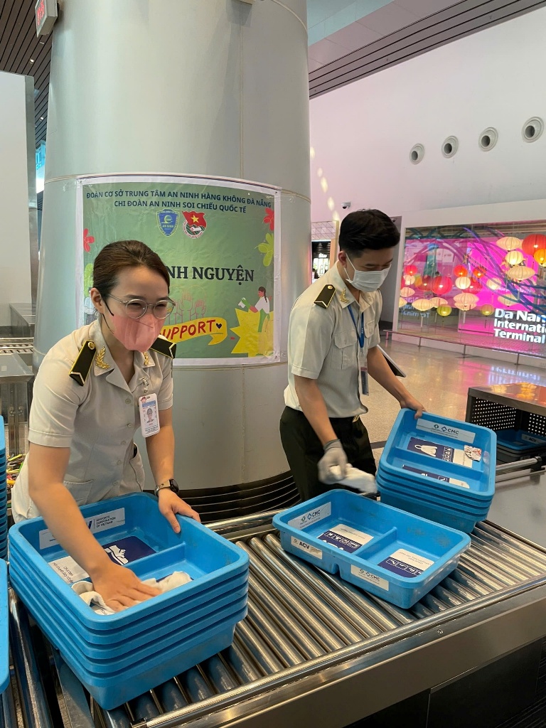 Đoàn thanh niên Cảng HKQT Đà Nẵng triển khai chương trình “thứ Bảy tình nguyện”