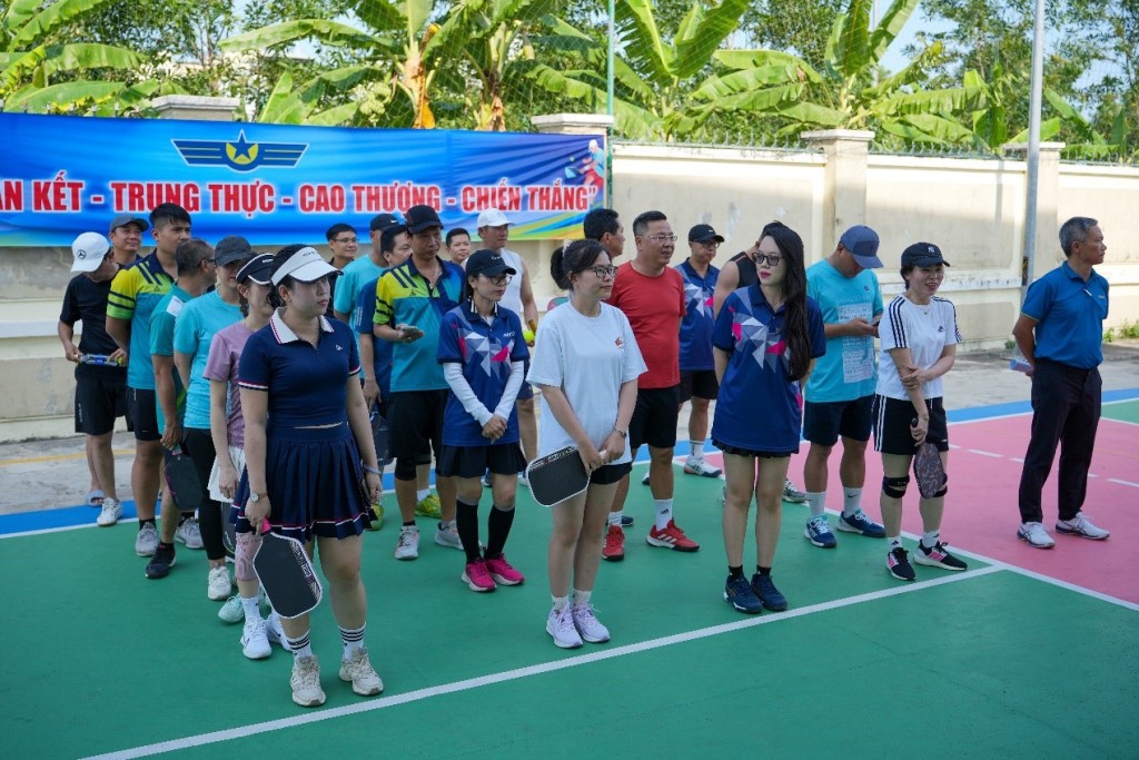 Cảng vụ hàng không miền Trung tổ chức Giải Pickleball