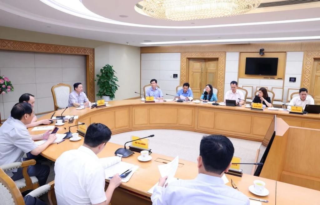 Xây dựng chính sách phát triển nhiên liệu hàng không bền vững 