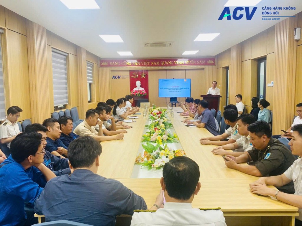 Cảng hàng không Đồng Hới tổ chức tập huấn về công tác bảo vệ bí mật Nhà nước.