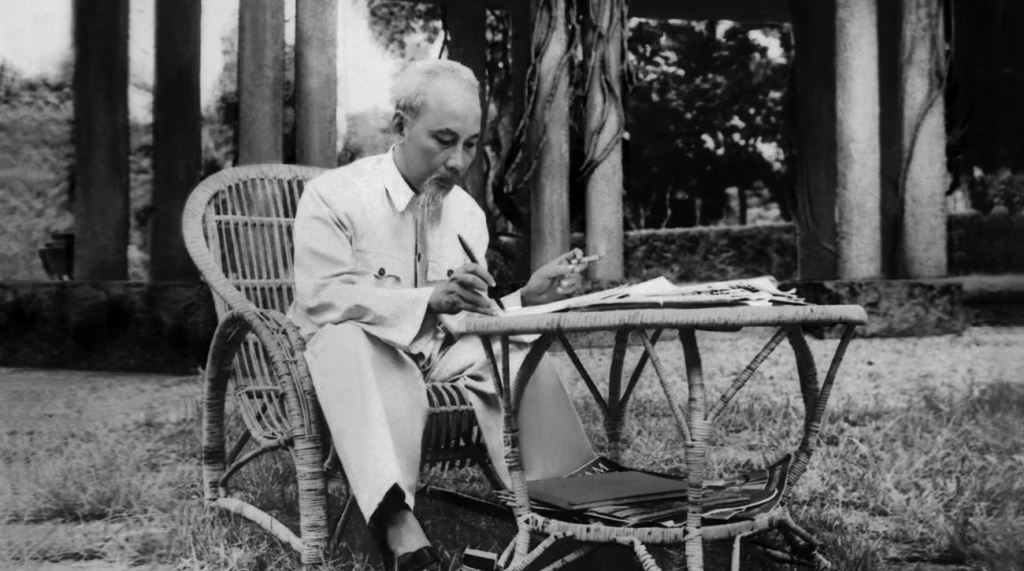 Chủ tịch Hồ Chí Minh - nhà báo lớn, người thầy vĩ đại của báo chí cách mạng Việt Nam