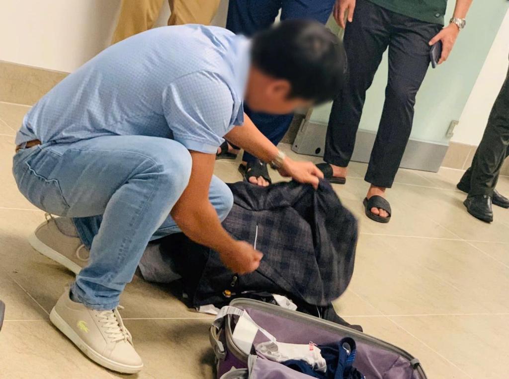 Nam hành khách bị phạt 4 triệu đồng vì nói đùa “có bom” trong hành lý 