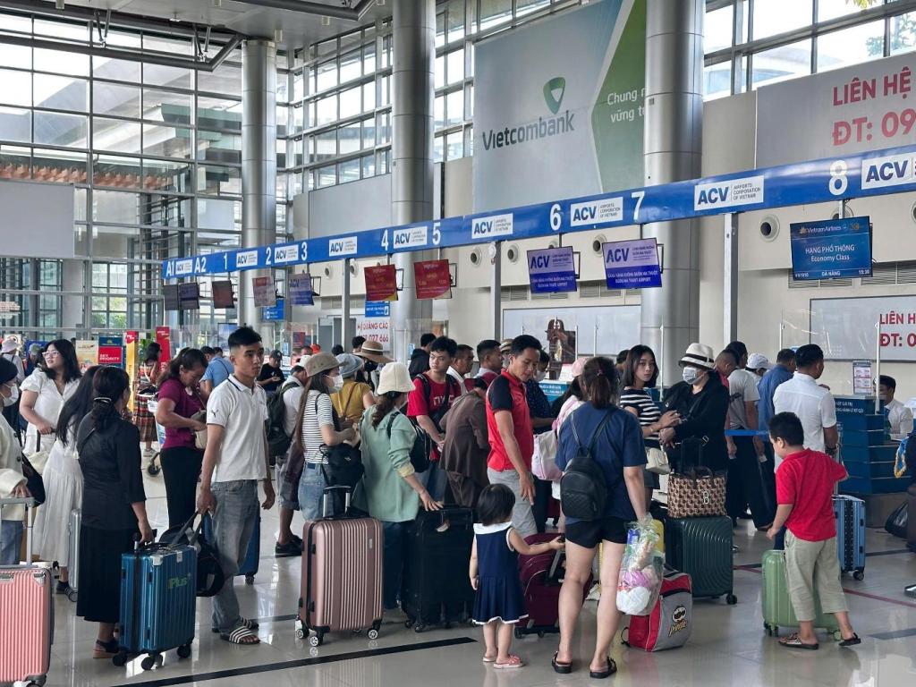 Cảng hàng không Buôn Ma Thuột khởi động ấn tượng mùa cao điểm hè 2025