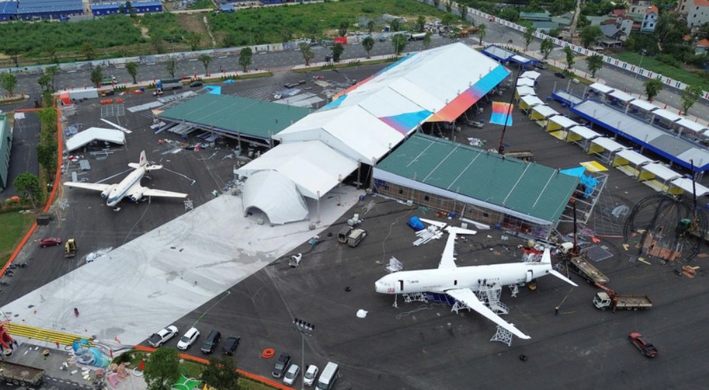 Trong thời gian bão số 5 diễn ra, dừng toàn bộ hoạt động thi công tại Triển lãm thành tựu Đất nước