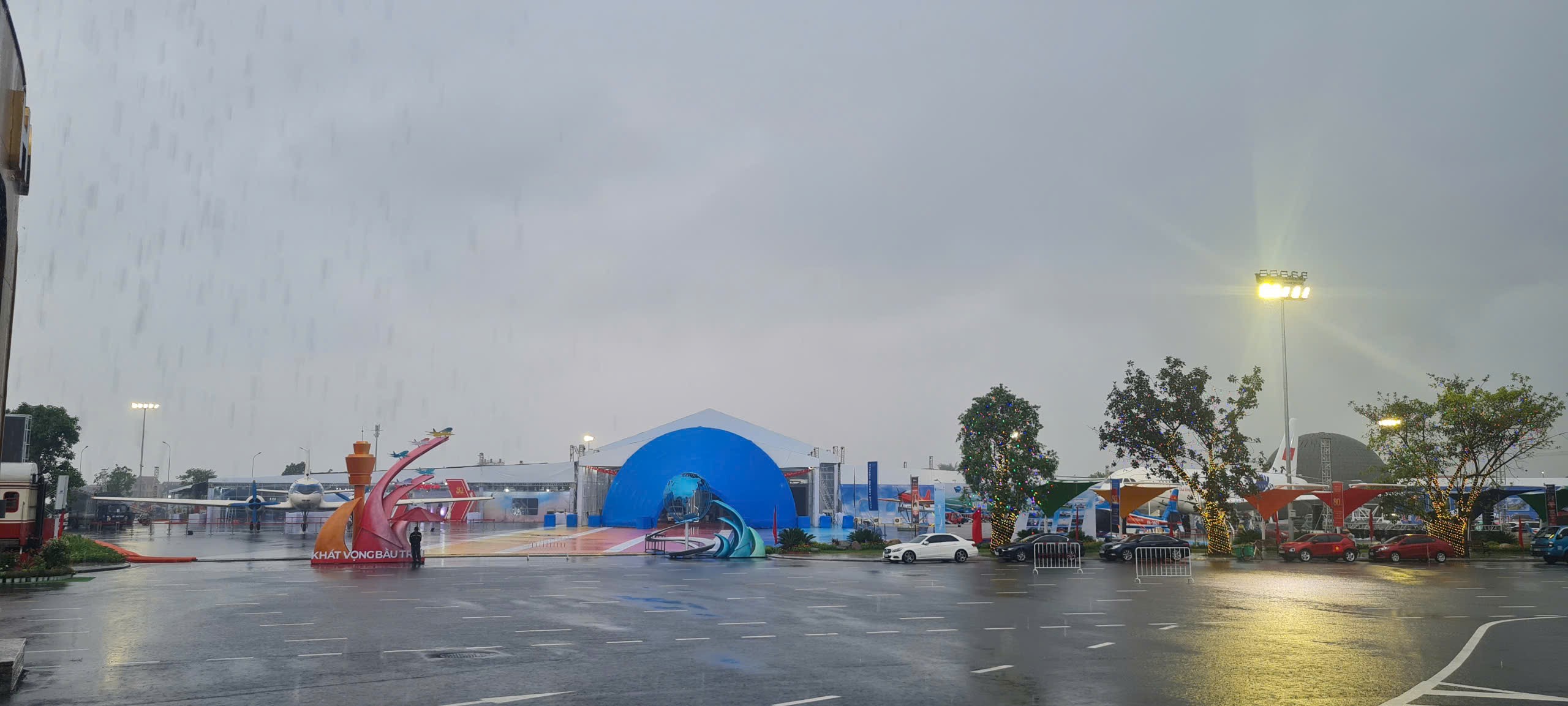 “Khát vọng bầu trời” tại Triển lãm thành tựu Đất nước 