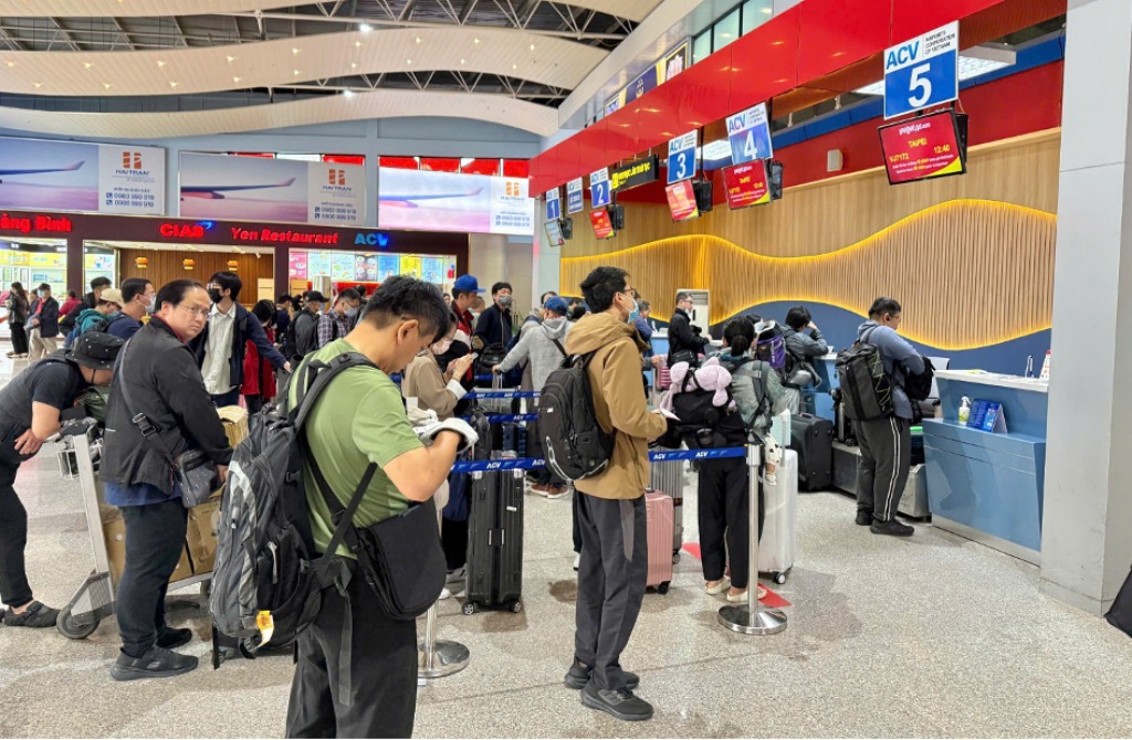 Cảng hàng không Đồng Hới duy trì tốt công tác phục vụ chuyến bay Quốc tế