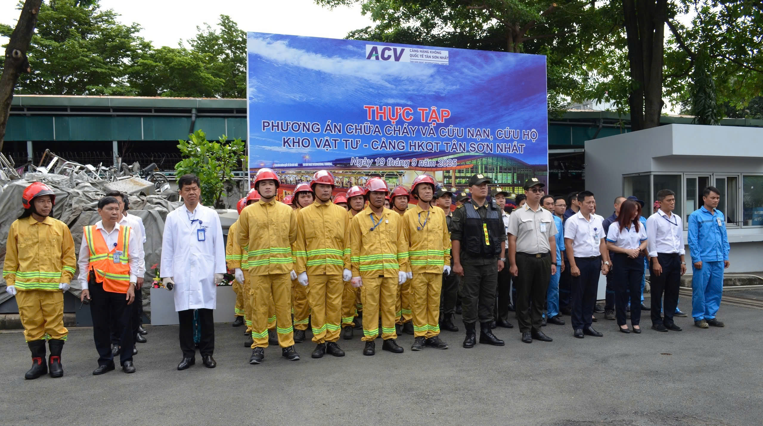 Cảng HKQT Tân Sơn Nhất tổ chức diễn tập cơ sở về PCCC&CNCH 2025