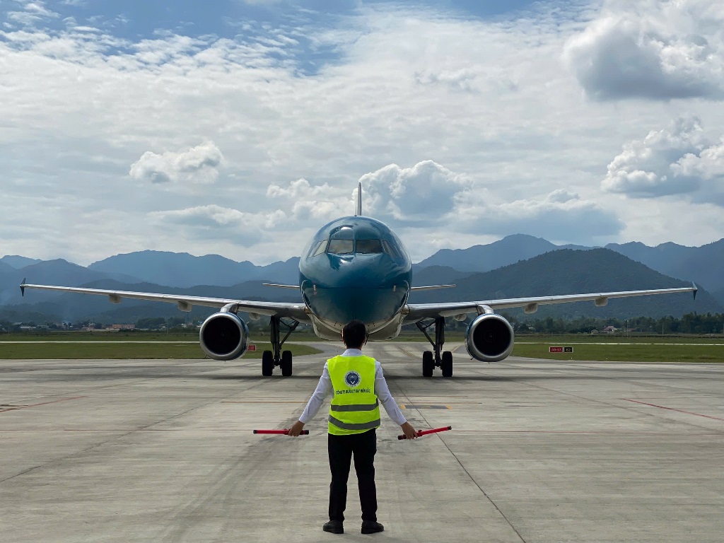 Tăng cường các biện pháp bảo đảm an toàn, an ninh hàng không 