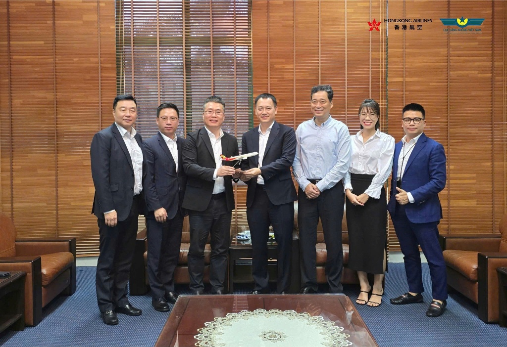 Tăng cường hợp tác song phương và thúc đẩy phát triển bền vững trong lĩnh vực hàng không.