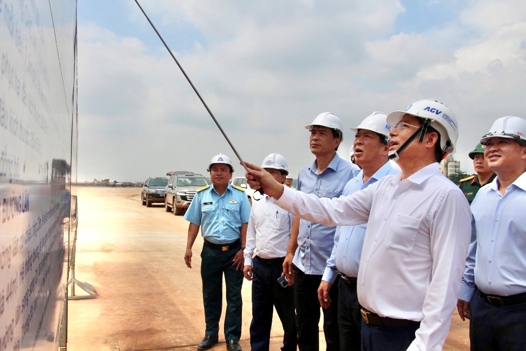 Bộ trưởng Trần Hồng Minh chỉ đạo