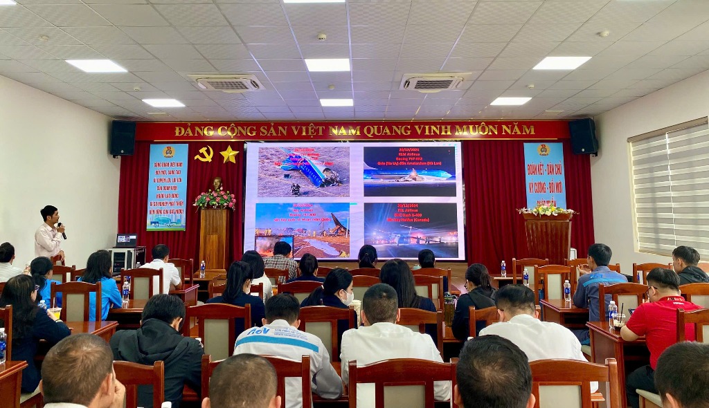 Cảng hàng không Pleiku tổ chức Hội thảo chuyên đề “Thúc đẩy văn hóa báo cáo an toàn tự nguyện”