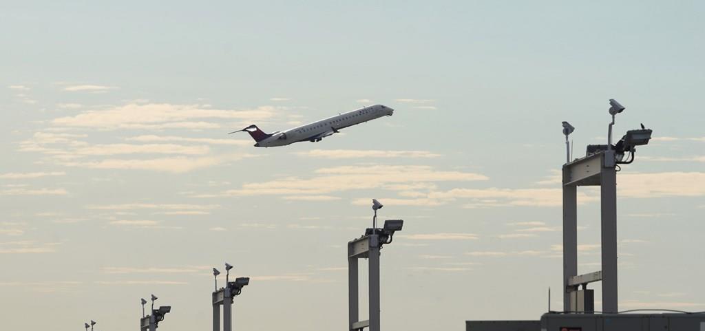 Mỹ dỡ bỏ hạn chế bay sau đợt đóng cửa chính phủ dài nhất trong lịch sử