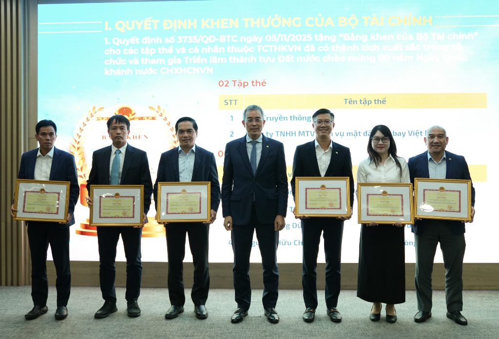 Vietnam Airlines tổng kết công tác năm 2025 và triển khai nhiệm vụ năm 2026