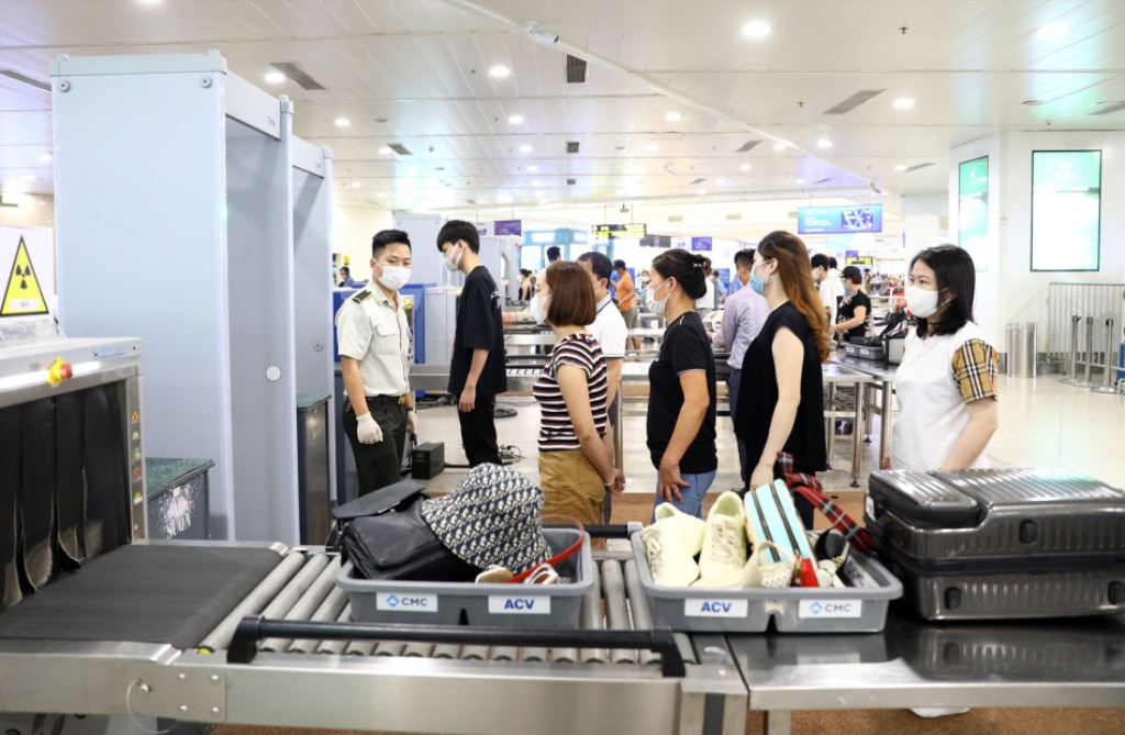 Áp dụng biện pháp kiểm soát an ninh hàng không tăng cường dịp Tết Nguyên đán Bính Ngọ 2026