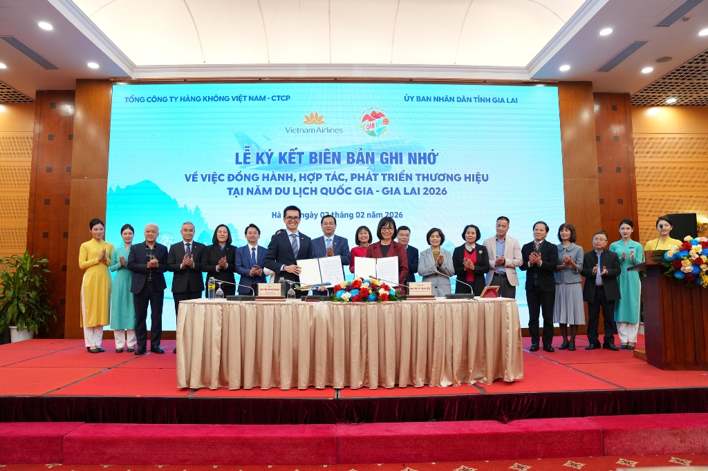 550 người lao động được hỗ trợ về quê đón Tết trên chuyến bay của Vietnam Airlines