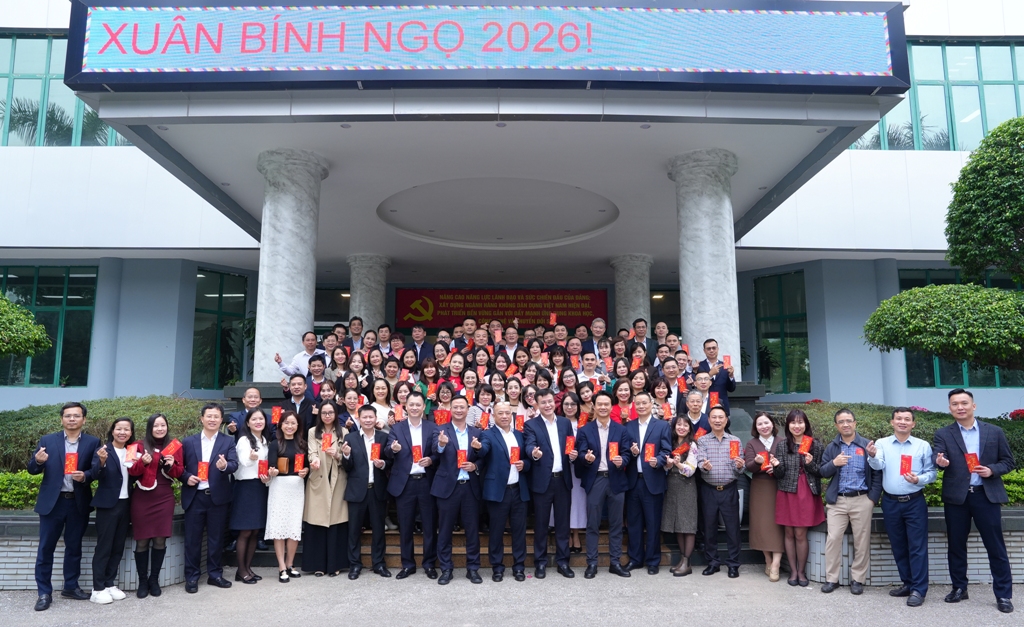 Cục trưởng Uông Việt Dũng và lãnh đạo Cục gặp mặt, chúc Tết cán bộ, công chức, người lao động Khối cơ quan