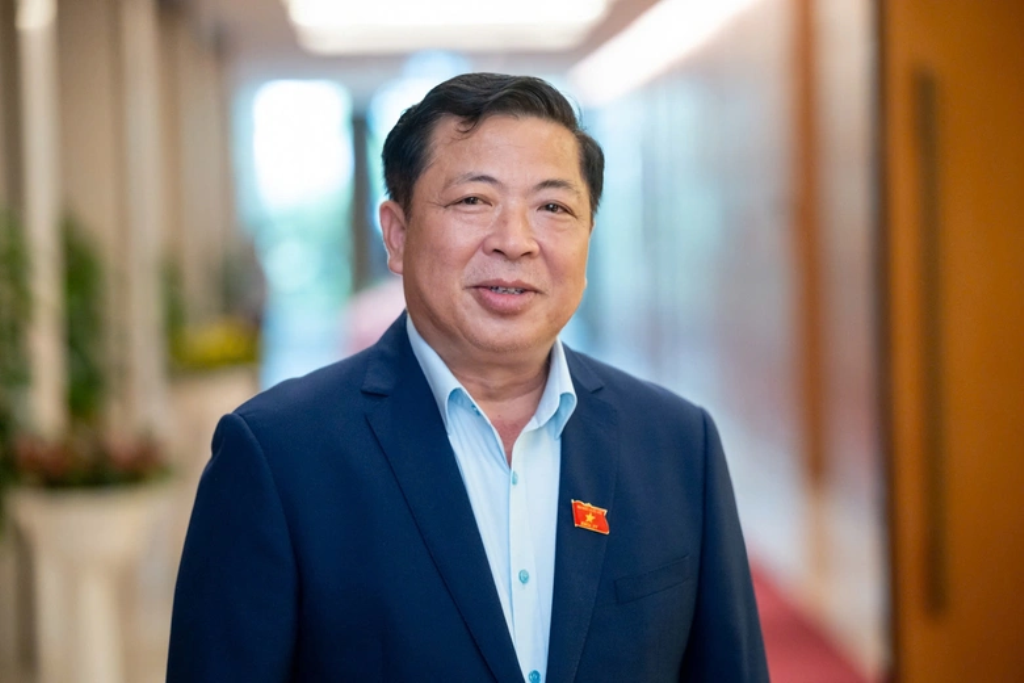 Ông Trần Hồng Minh tiếp tục giữ chức Bộ trưởng Bộ Xây dựng