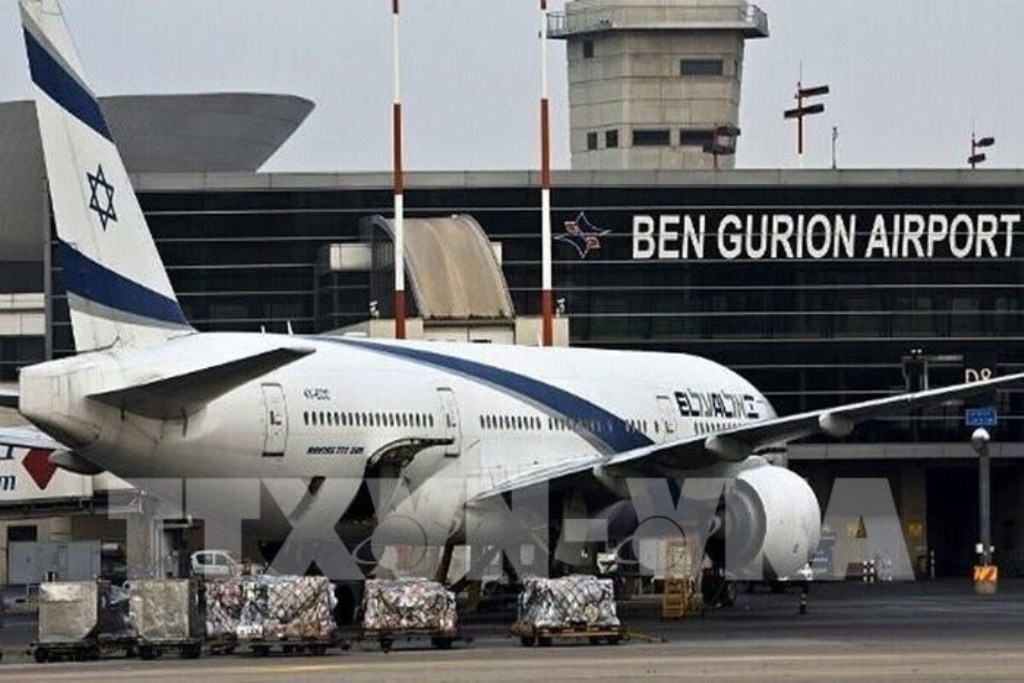 Một số hãng hàng không khôi phục chuyến bay đến Israel