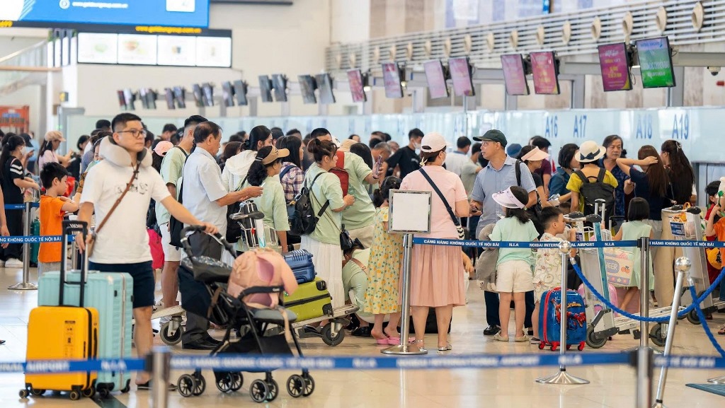 Tăng trách nhiệm hãng bay trong hoàn vé, bồi thường cho hành khách
