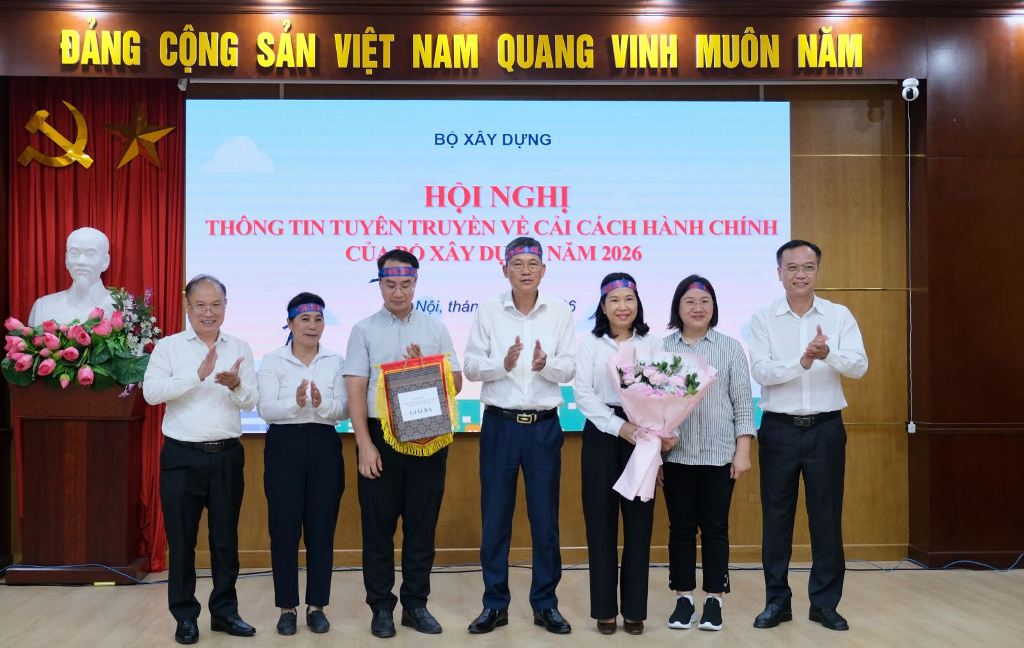 Đội Thủ tục tinh gọn - Cục Hàng không Việt Nam đạt giải Ba cuộc thi tìm hiểu về cải cách hành chính của Bộ Xây dựng năm 2026