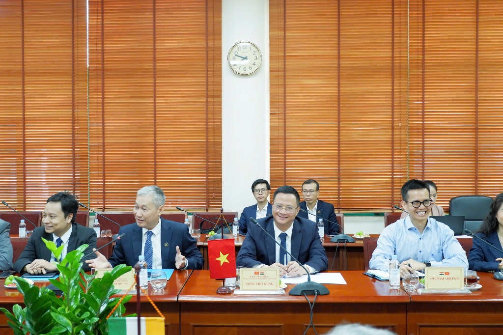 Thúc đẩy kết nối hàng không song phương Việt Nam và Ấn Độ